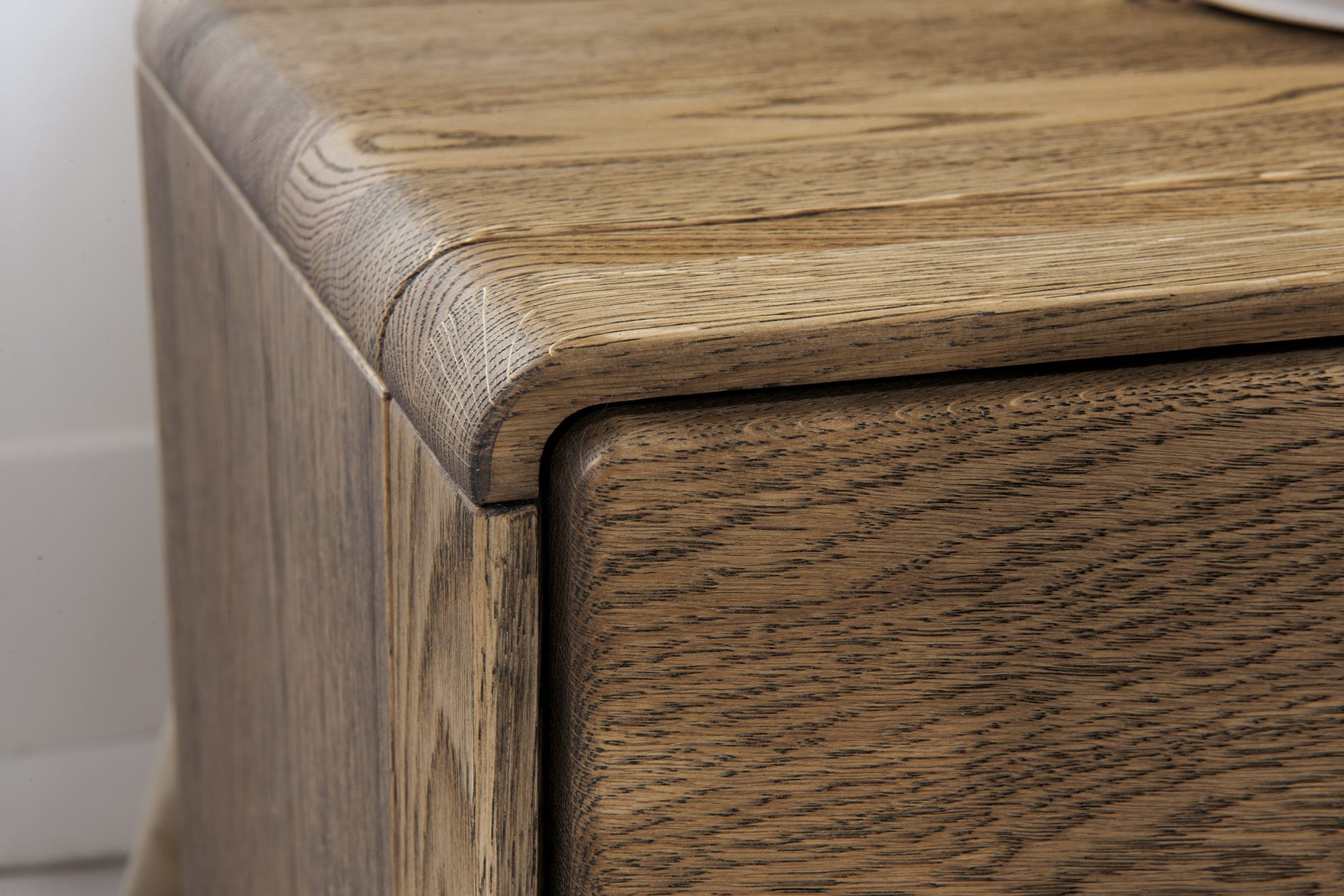 Szafka-nocna-Atalanta-Detale