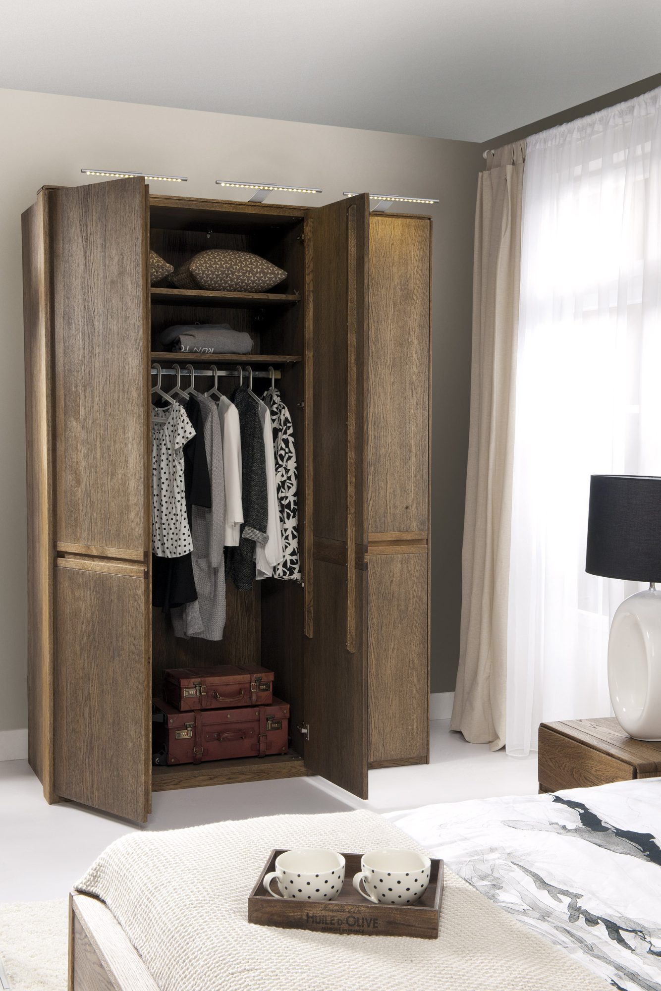 Wnetrze-Szafy-Atlanta-Zestaw-Do-Sypialni-05