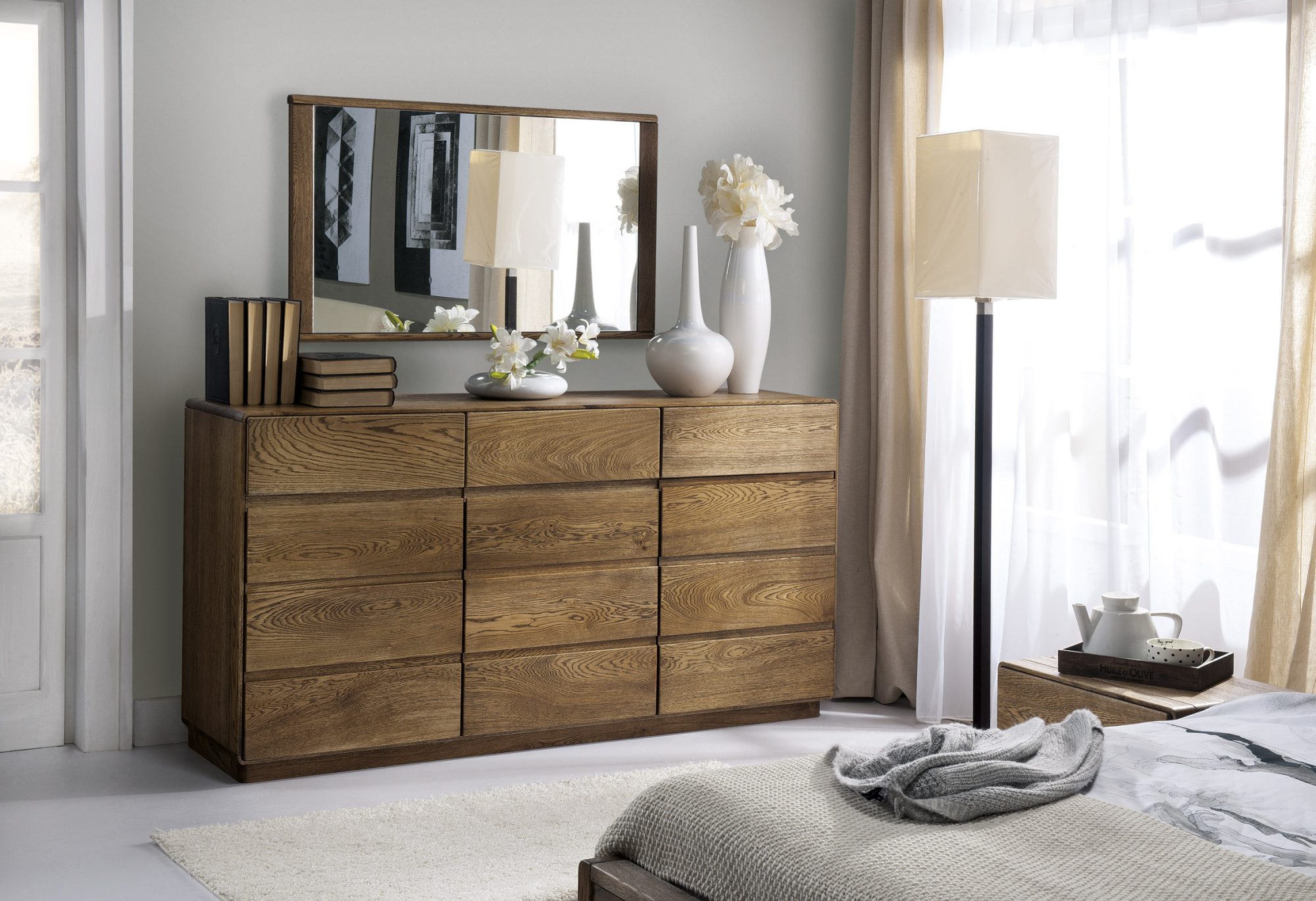 Drewniane-Komody-do-Salonu-na-co-Zwrócić-Uwagę-przed-Kupnem-?